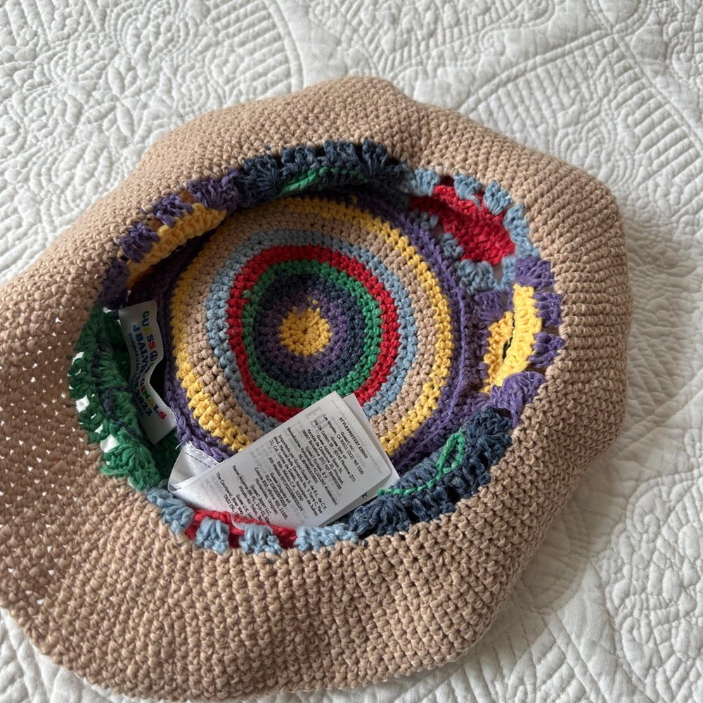 Colorful Crochet Guess JBalvin Bucket Multicolored - Picture 3 of 6